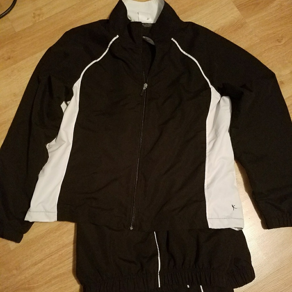 Danskin now track suit sz XL 16-18